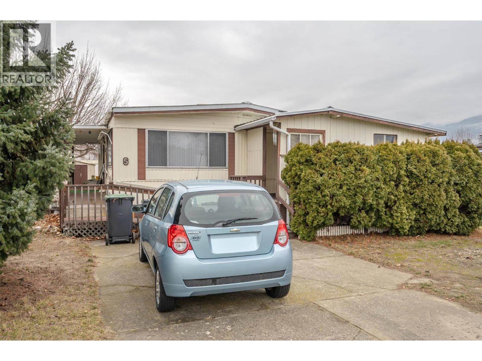 #5 6633 Park Drive - 31