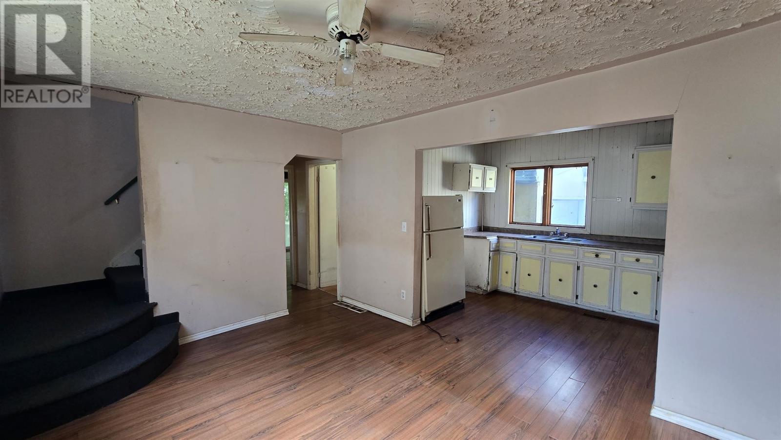 39 Grosvenor AVE - 6