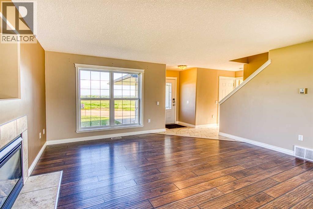631 6a Street — photo 14