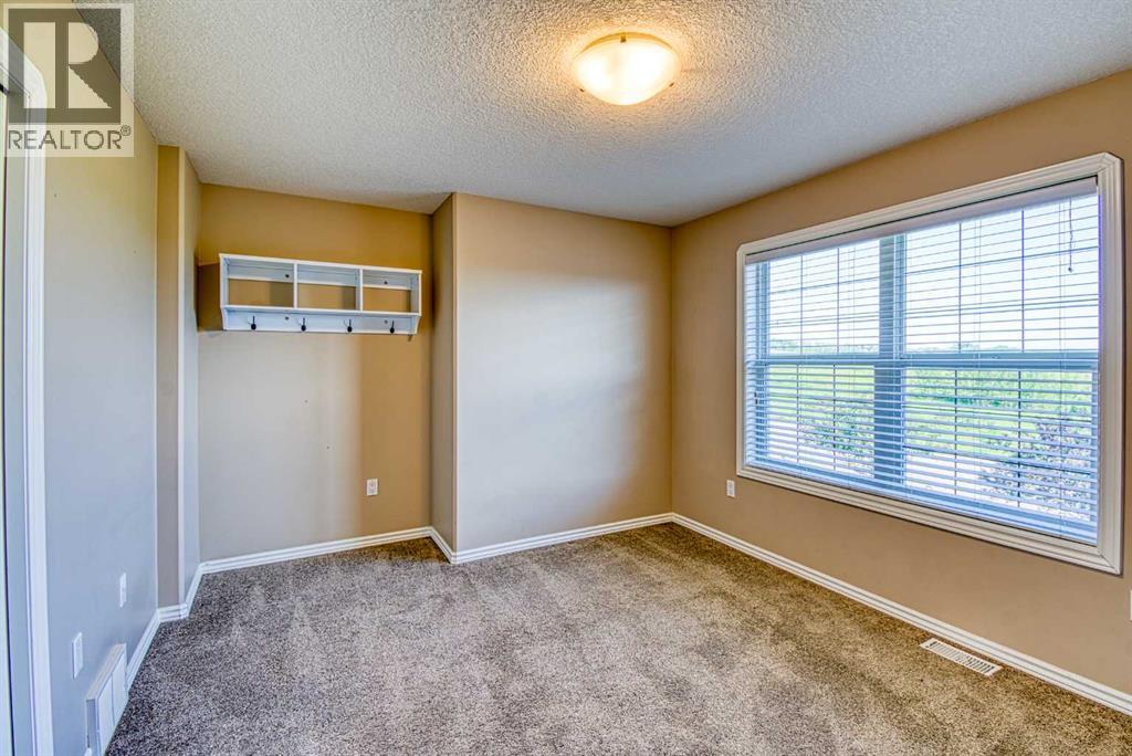 631 6a Street — photo 27