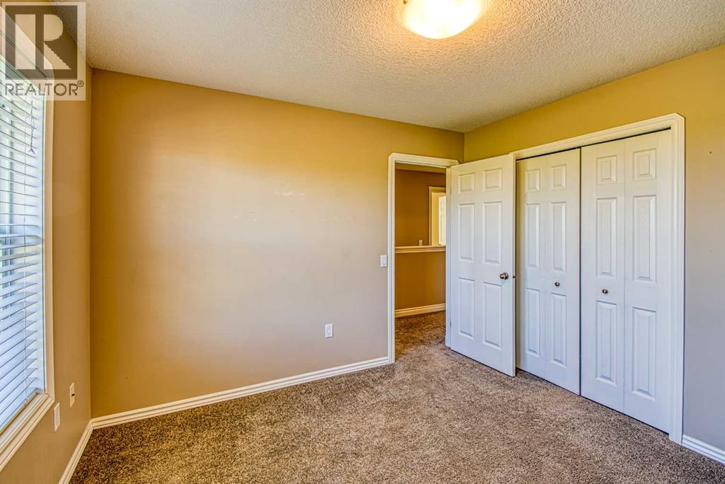 631 6a Street — photo 29