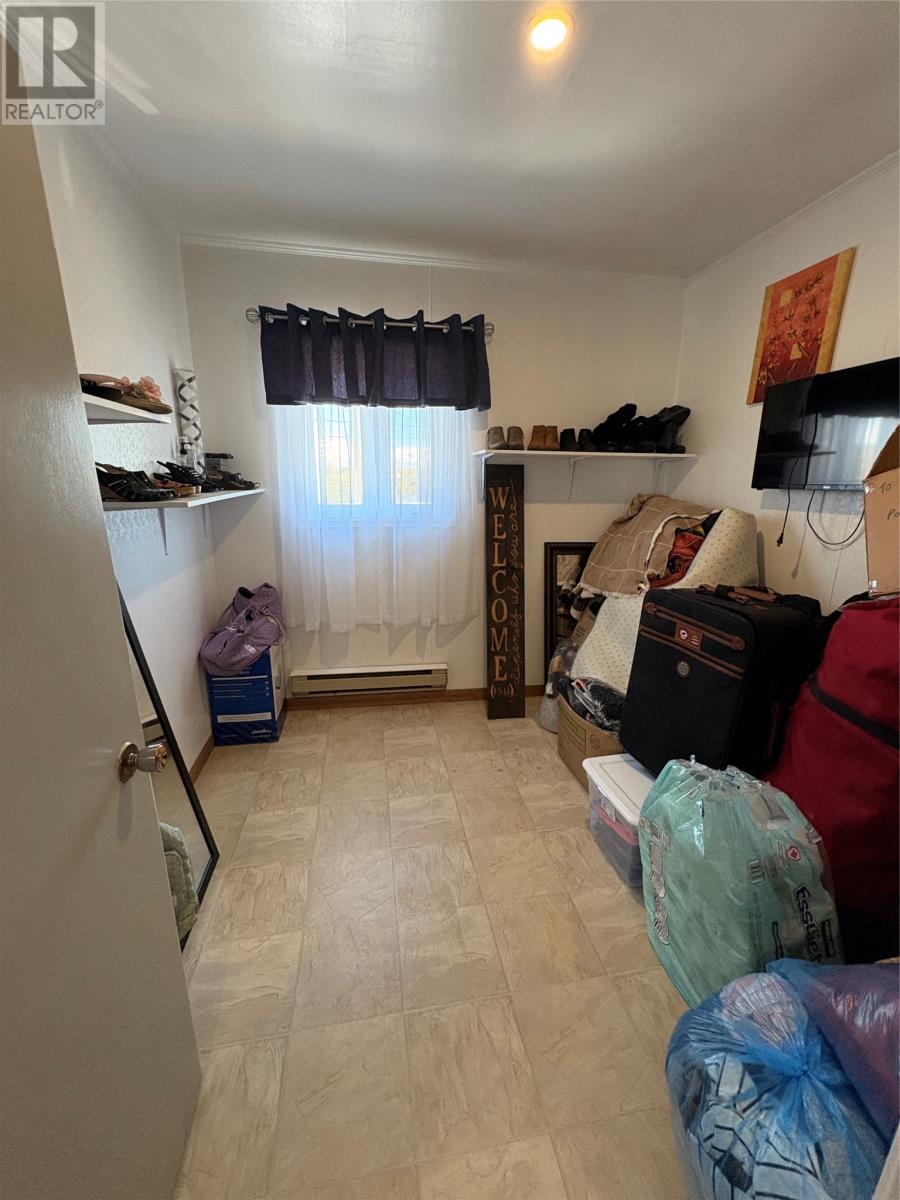 1 YOUNGS Lane - 20