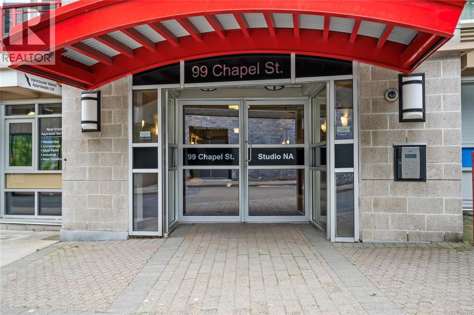 204 99 Chapel St, Nanaimo — photo 2