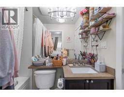 204 99 Chapel St, Nanaimo, BC V9R5H3 Photo 14