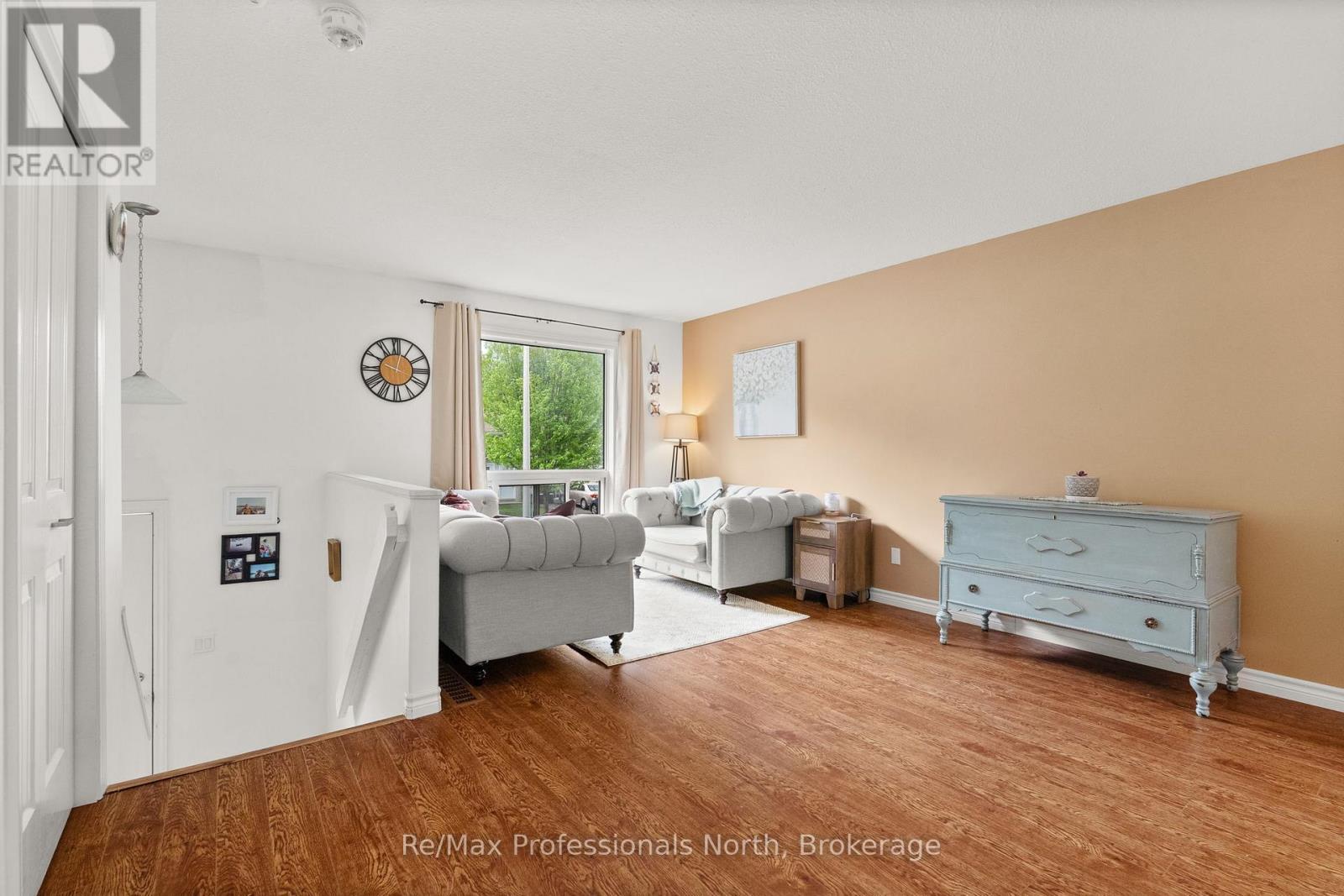 #68 200 PINE STREET - 9