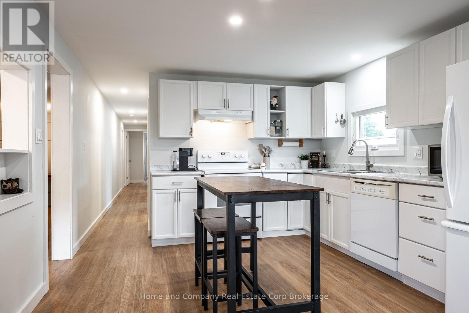 154 MAPLE STREET - 12