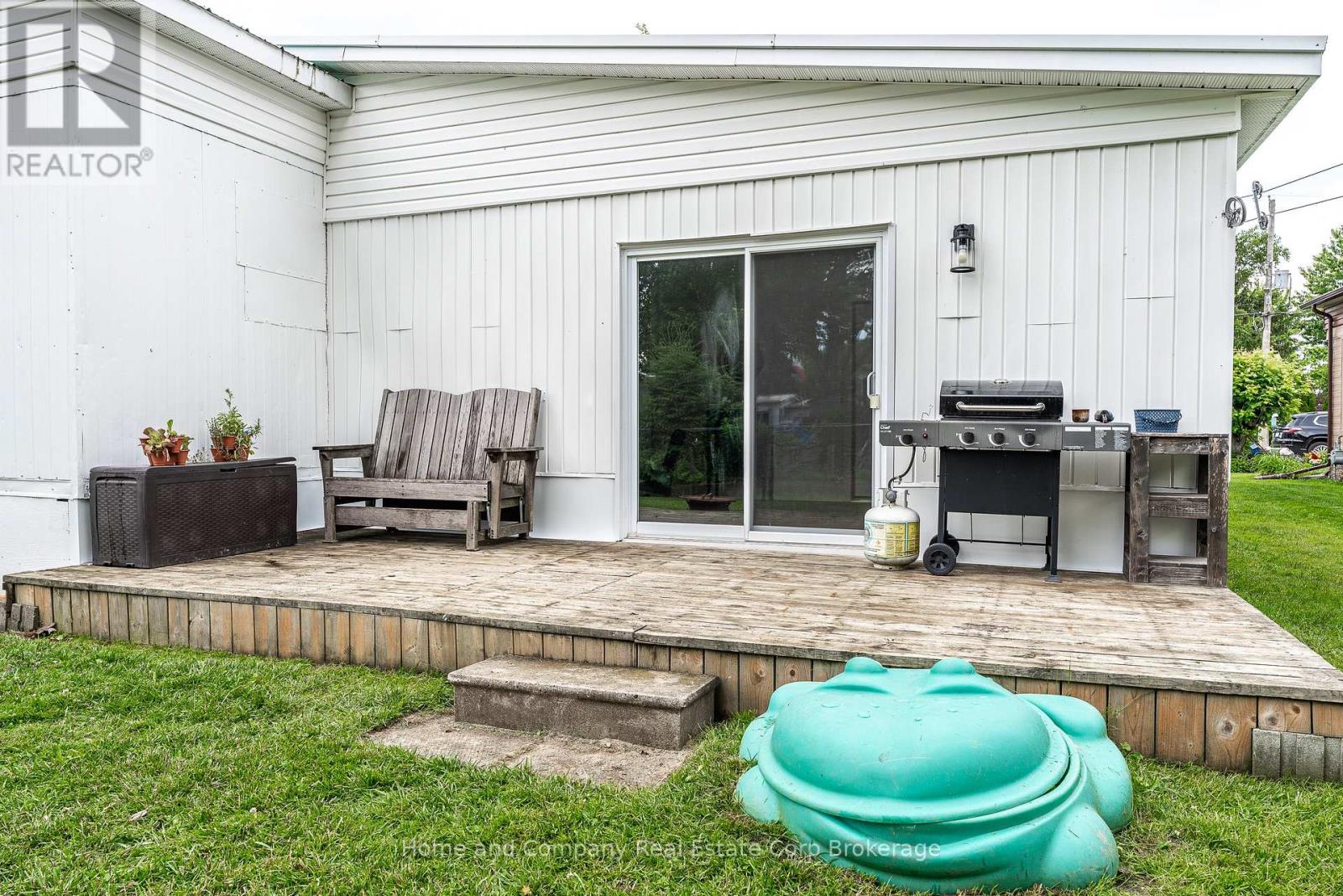 154 MAPLE STREET - 32