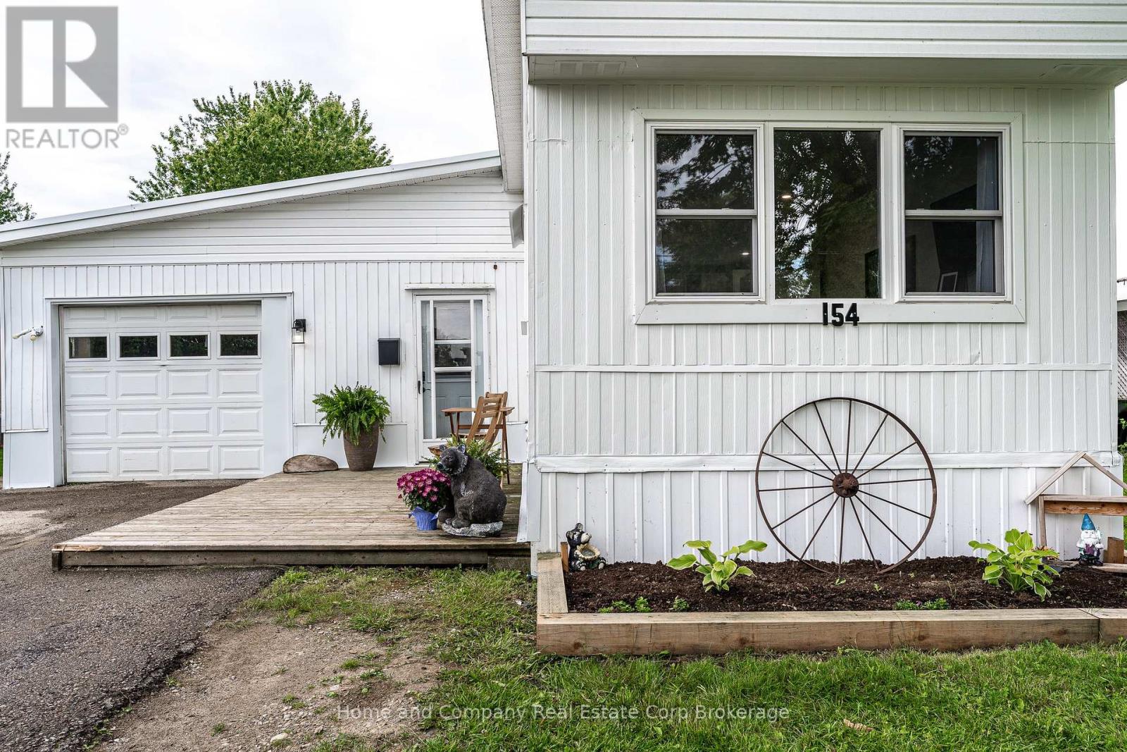 154 MAPLE STREET - 34