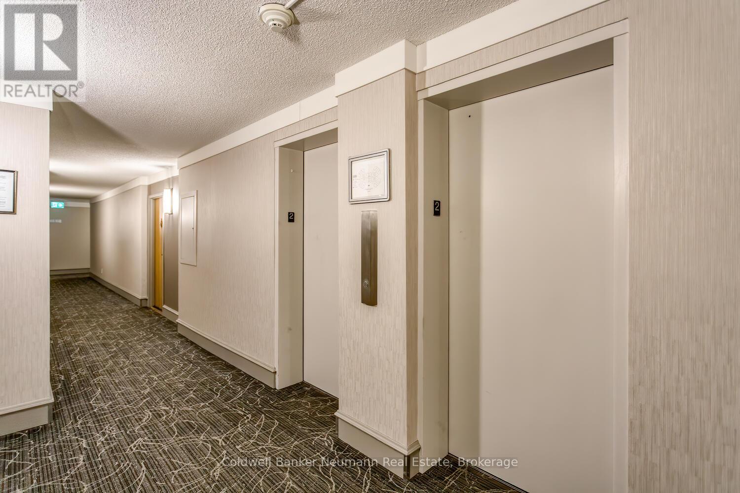 #205 23 WOODLAWN ROAD E - 40