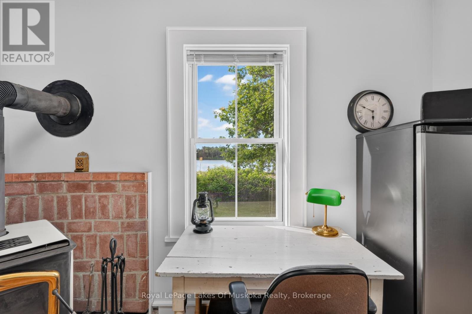 21 LAKEVIEW AVENUE W - 10