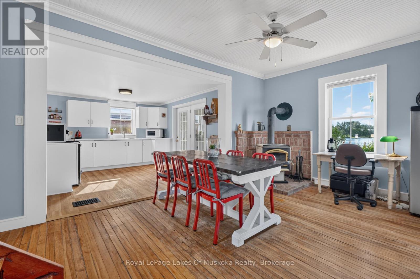 21 LAKEVIEW AVENUE W - 11