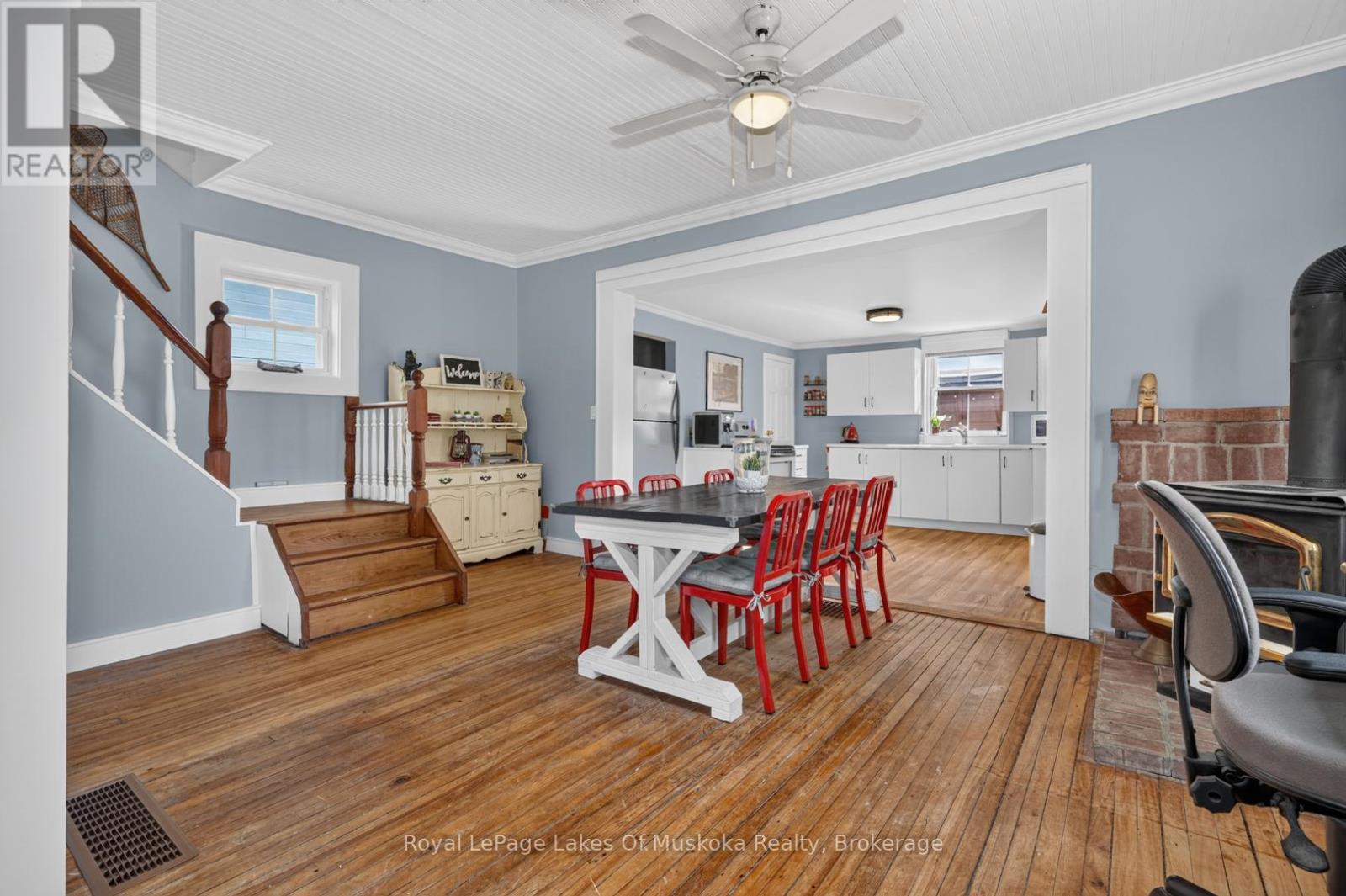 21 LAKEVIEW AVENUE W - 12