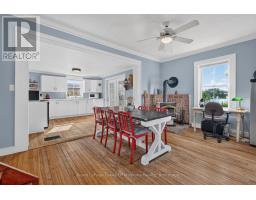 21 Lakeview Avenue W, Kearney, ON P0A1M0 Photo 11