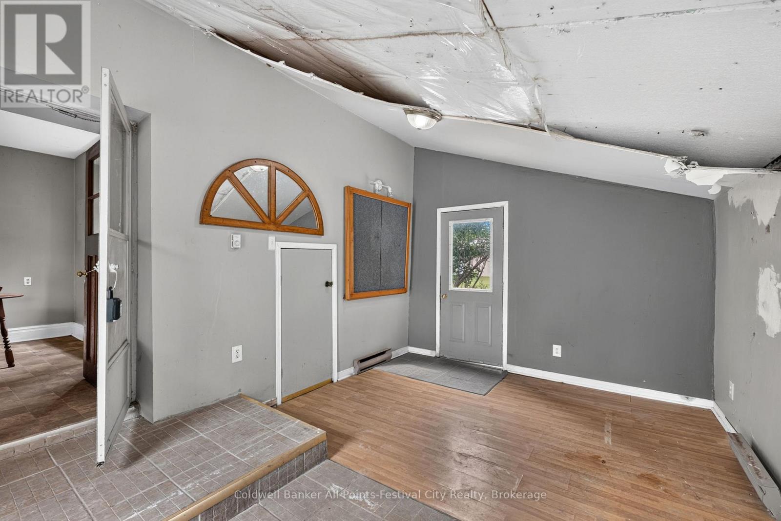 604 GOUGH STREET - 19