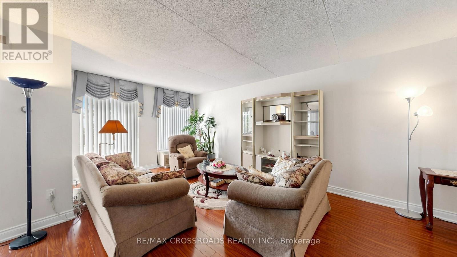 #206 1530 PICKERING PARKWAY - 12