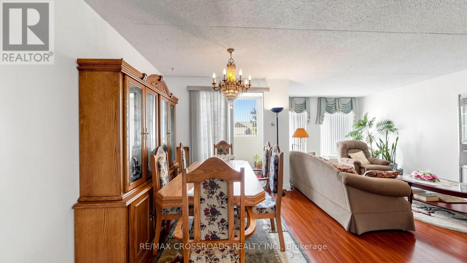 #206 1530 PICKERING PARKWAY - 14