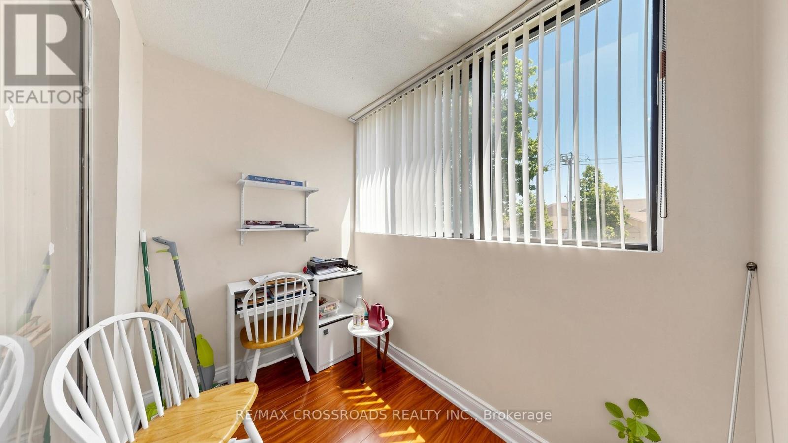 #206 1530 PICKERING PARKWAY - 38