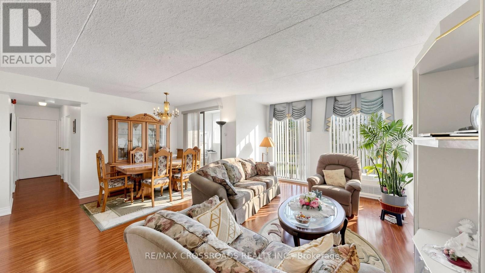 #206 1530 PICKERING PARKWAY - 9