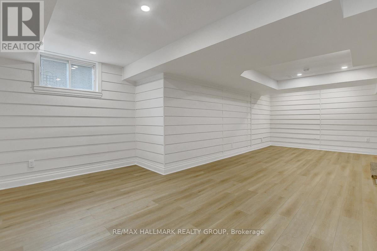 13 DUNHAM STREET - 22