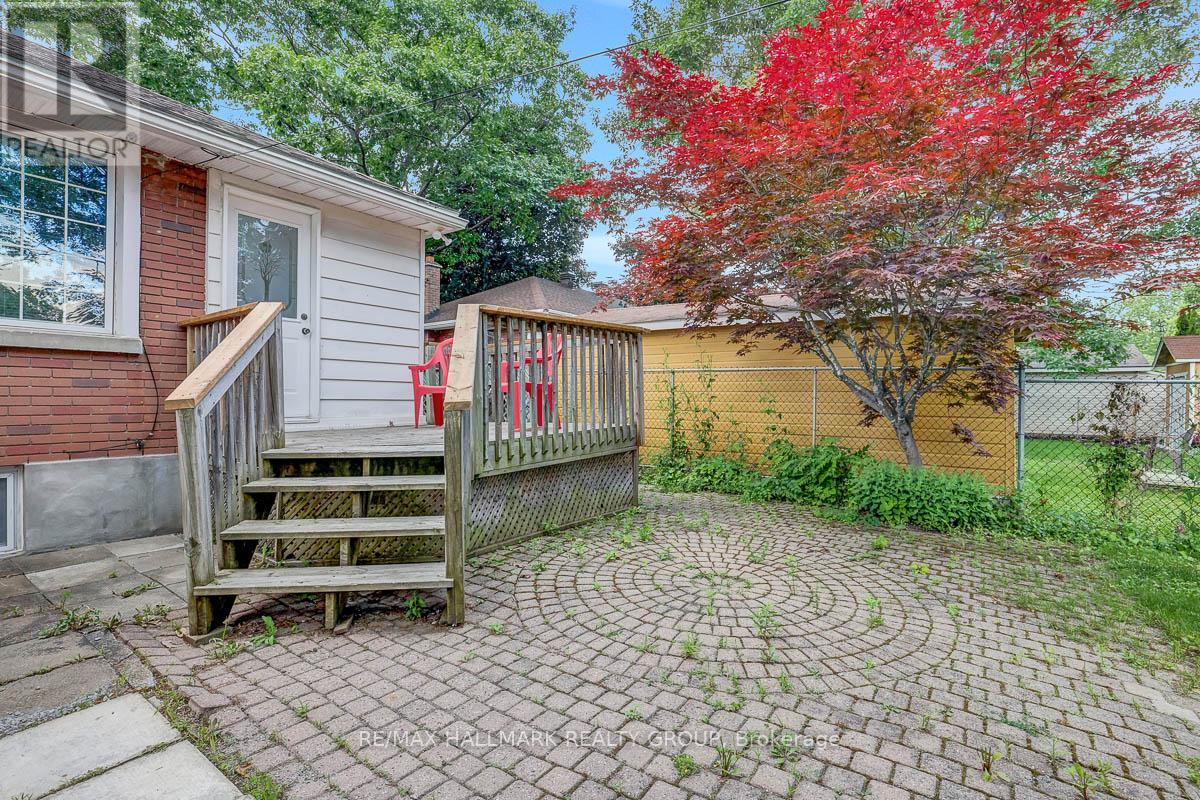 13 DUNHAM STREET - 39