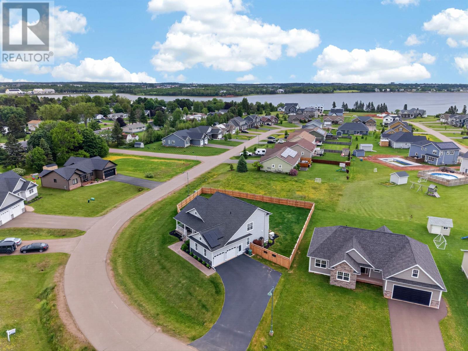 50 Lantern Crescent - 3