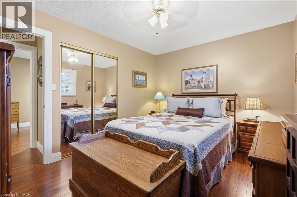 5 BRANT Street - 21