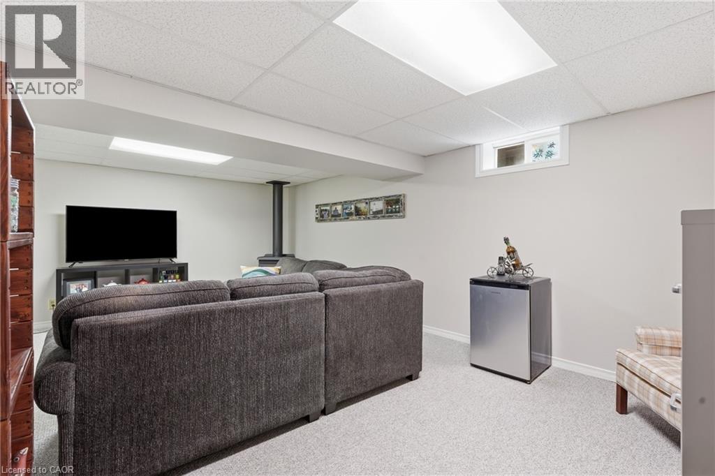 5 BRANT Street - 32