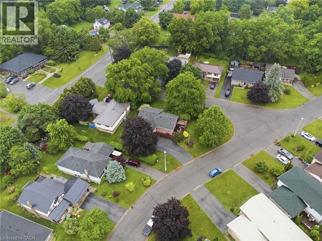 5 BRANT Street - 47