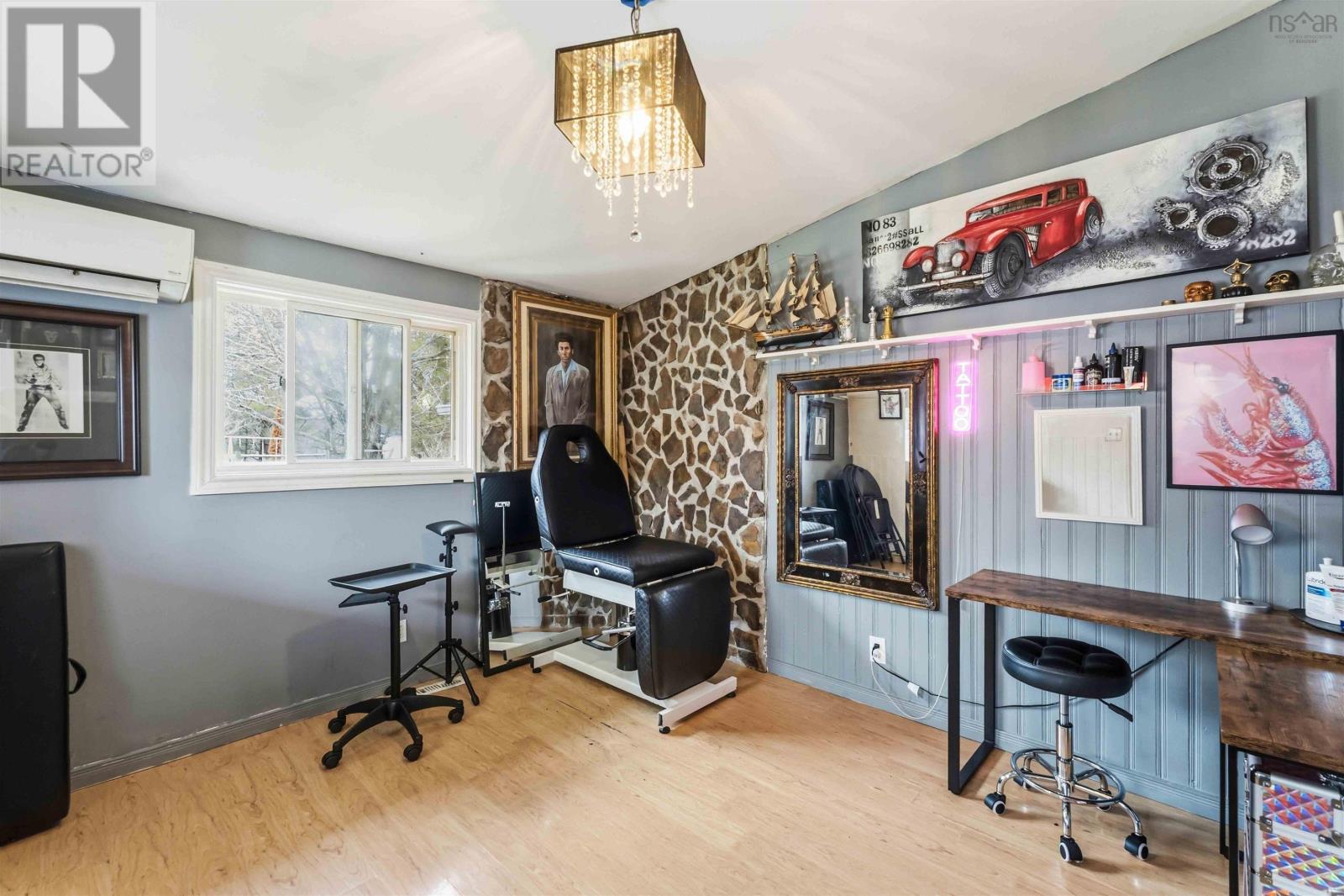 235 Taylor Dr Extension - 23