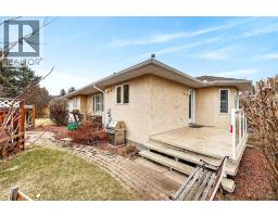 1124 Gleneagles Drive, Carstairs, AB T0M0N0 Photo 34