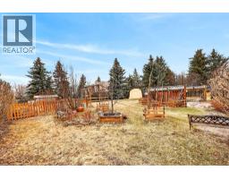 1124 Gleneagles Drive, Carstairs, AB T0M0N0 Photo 35