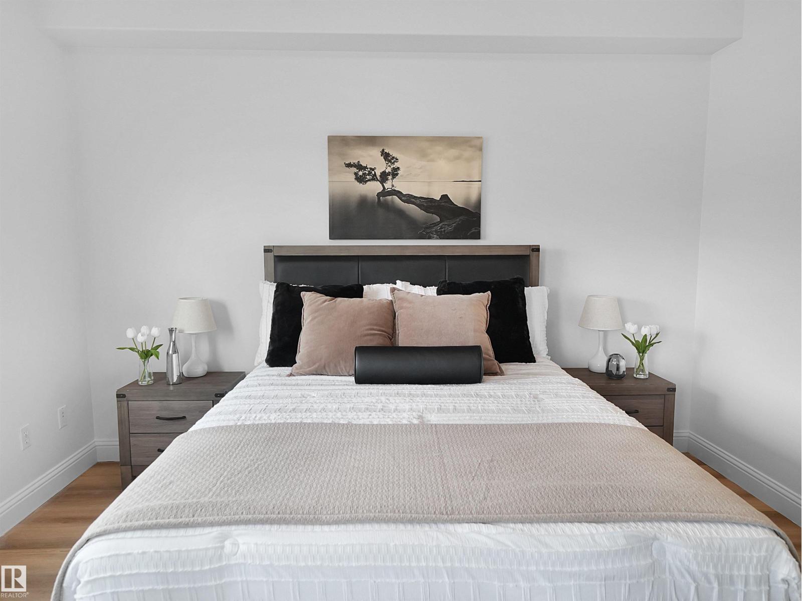 #104 14612 125 ST NW - 17