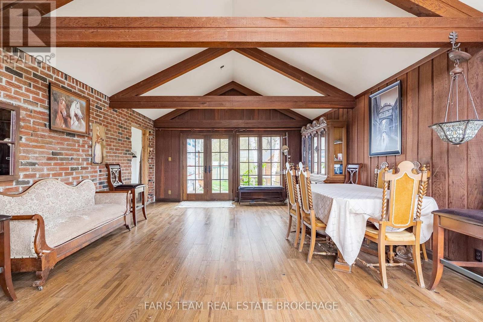 40 OLD CHURCH ROAD - 13