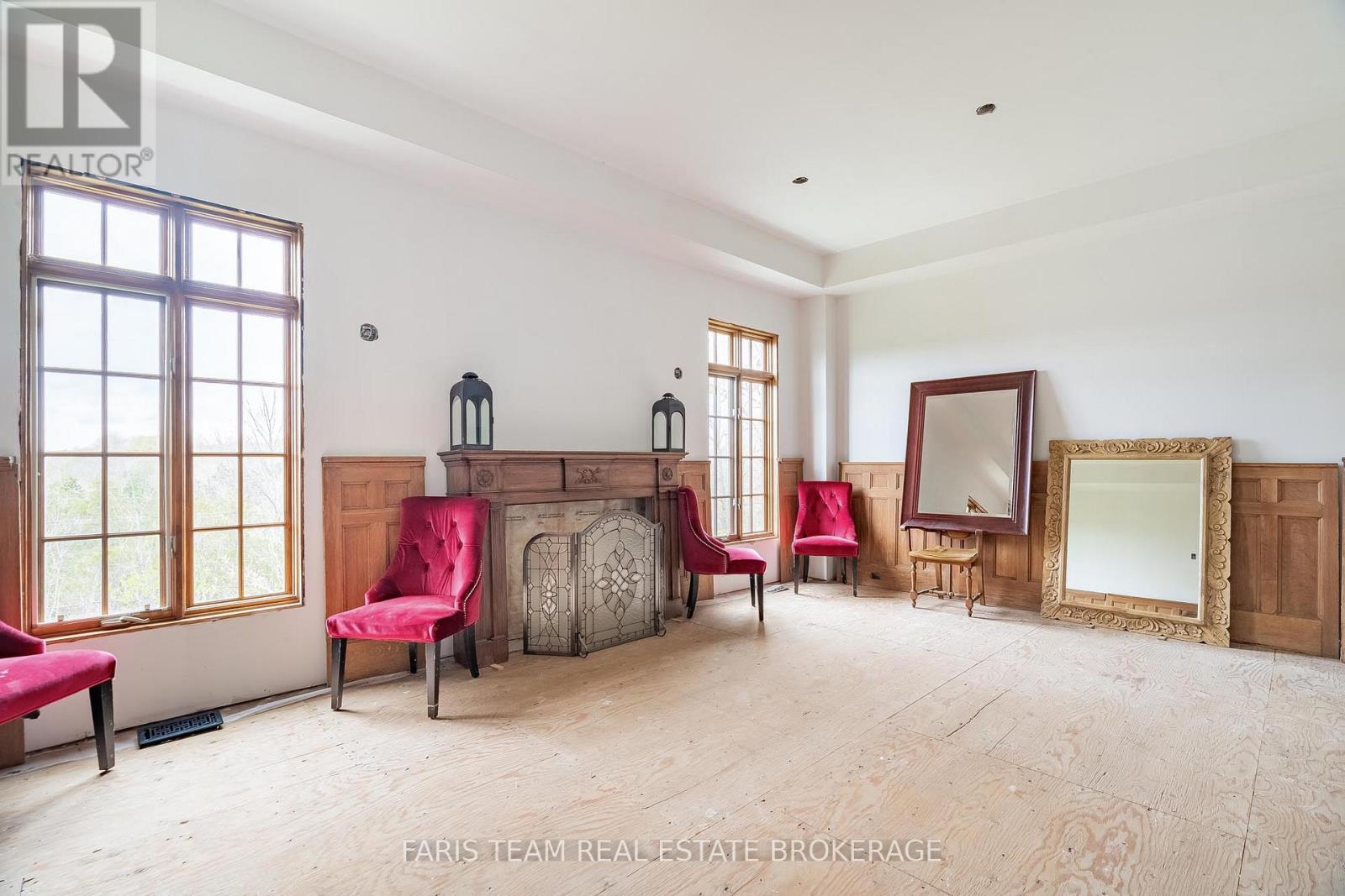 40 OLD CHURCH ROAD - 16