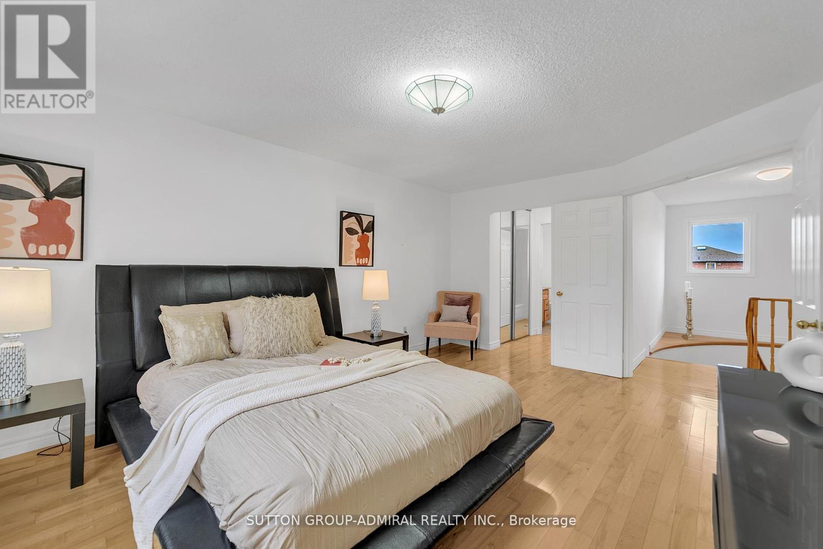 63 O'CONNOR CRESCENT - 26