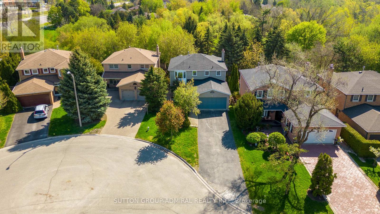 63 O'CONNOR CRESCENT - 44