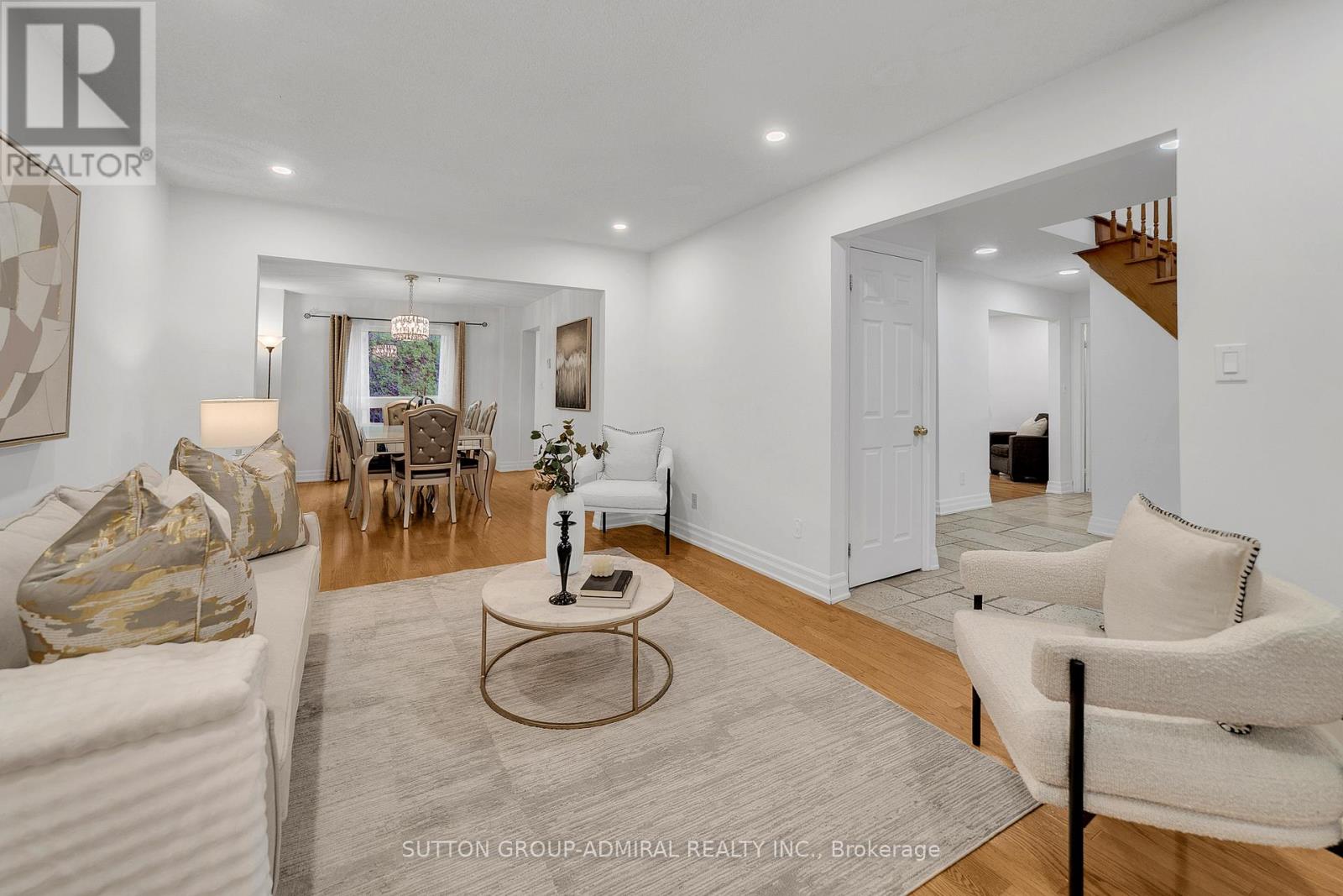 63 O'CONNOR CRESCENT - 48