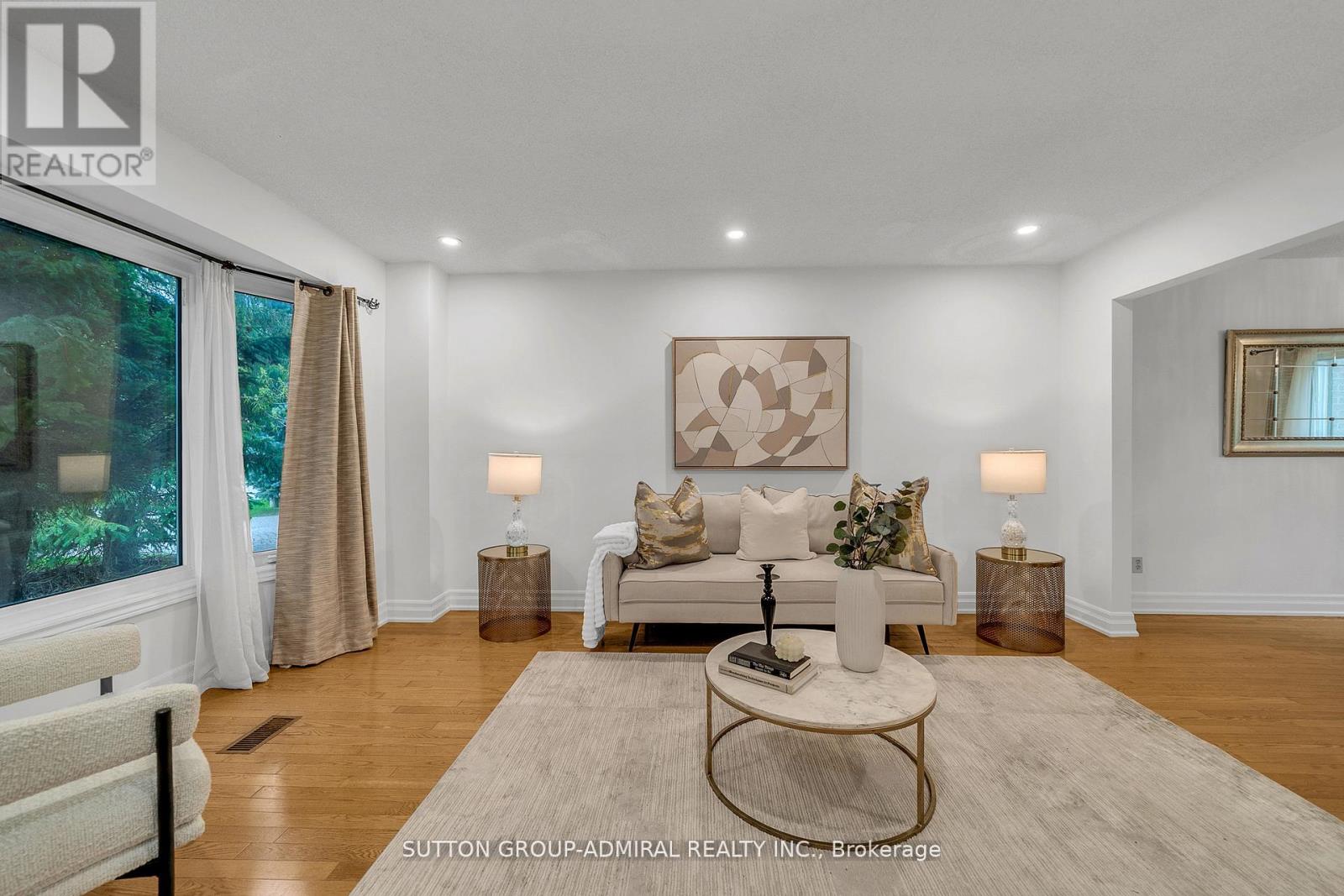 63 O'CONNOR CRESCENT - 8