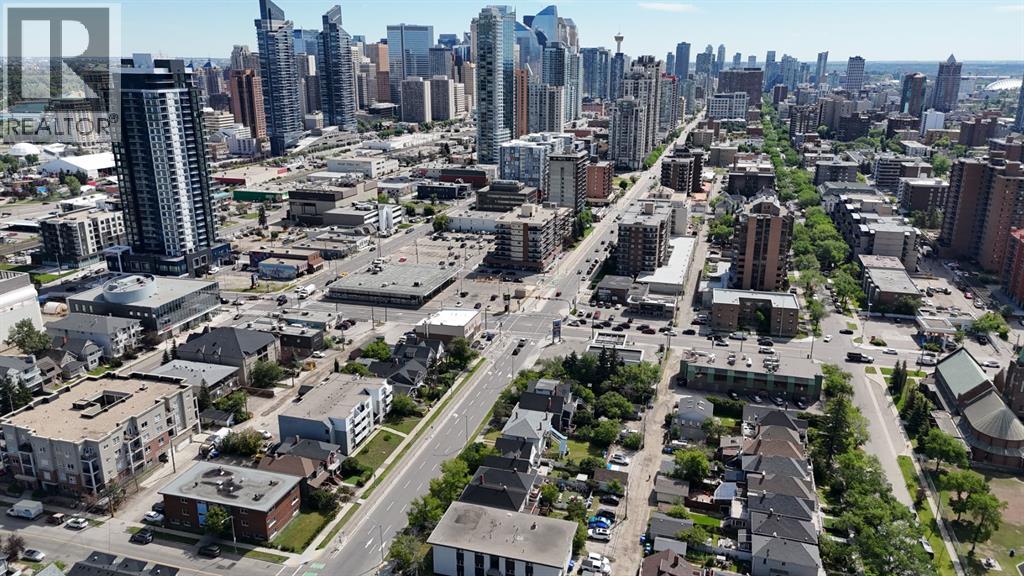 1517 12 Avenue SW - 42