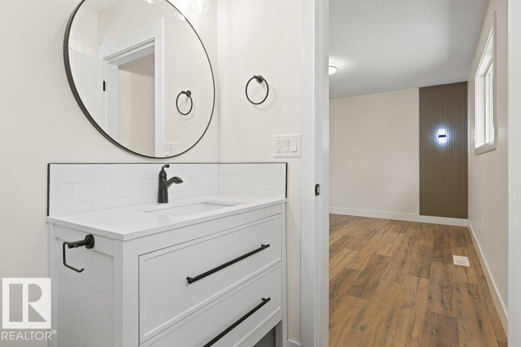 16203 88 AV NW - 20