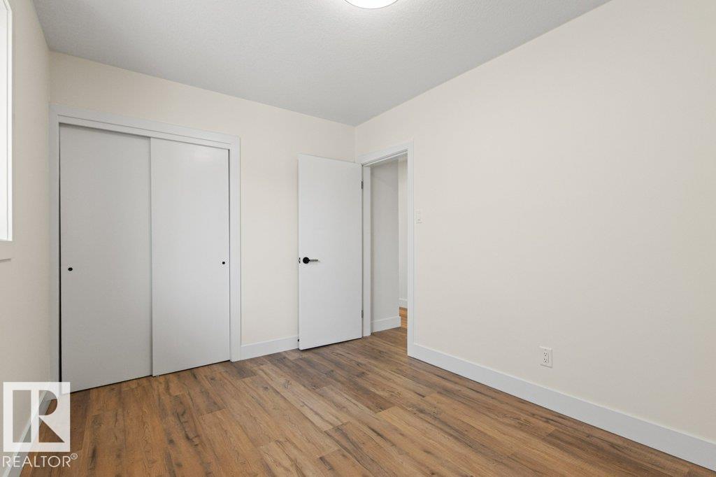 16203 88 AV NW - 22