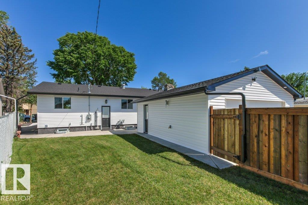 16203 88 AV NW - 46