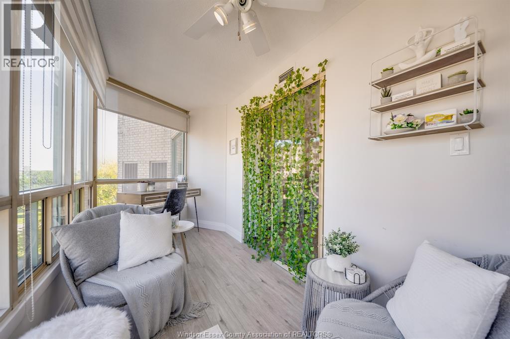 #607 3601 RIVERSIDE DRIVE East - 15