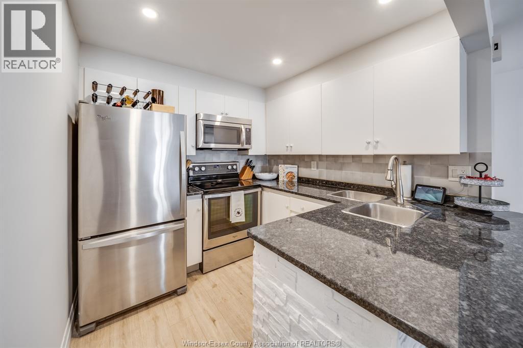 #607 3601 RIVERSIDE DRIVE East - 19