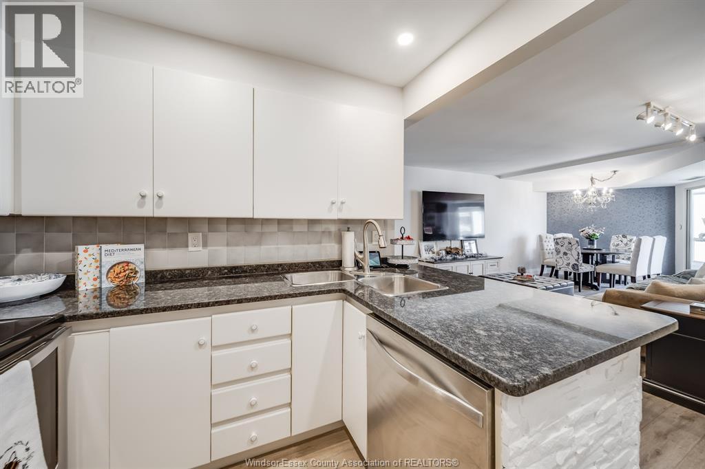 #607 3601 RIVERSIDE DRIVE East - 21