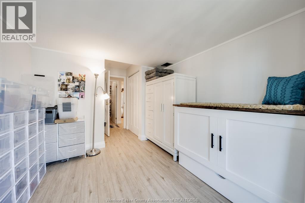 #607 3601 RIVERSIDE DRIVE East - 26