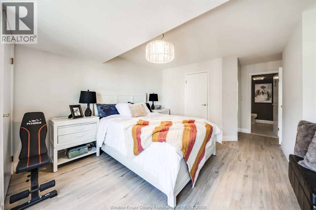#607 3601 RIVERSIDE DRIVE East - 36