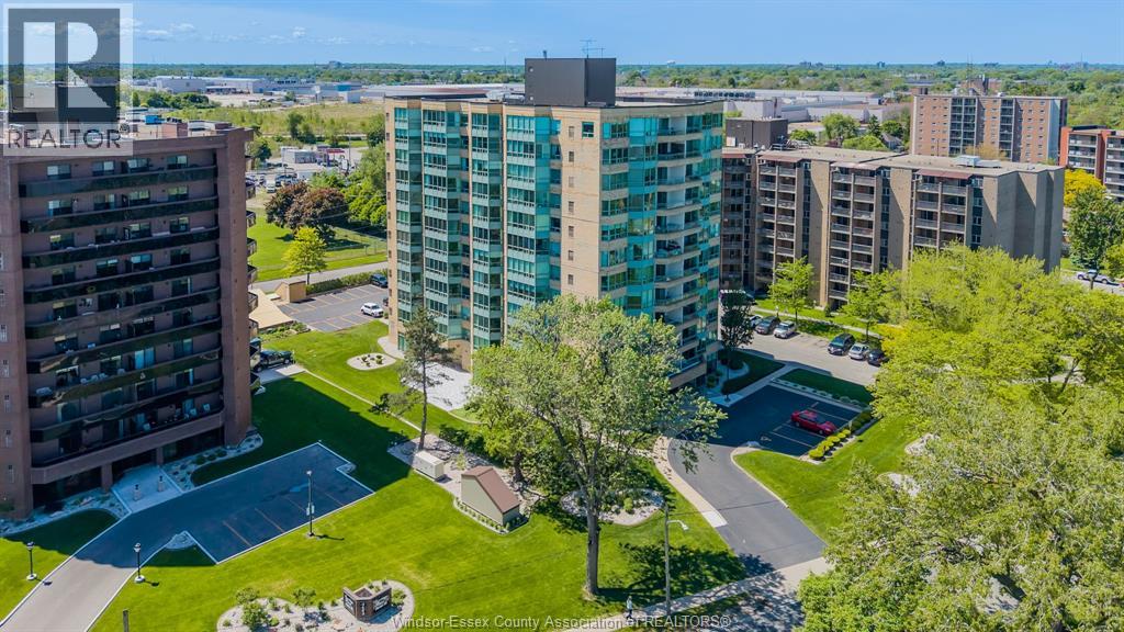 #607 3601 RIVERSIDE DRIVE East - 4