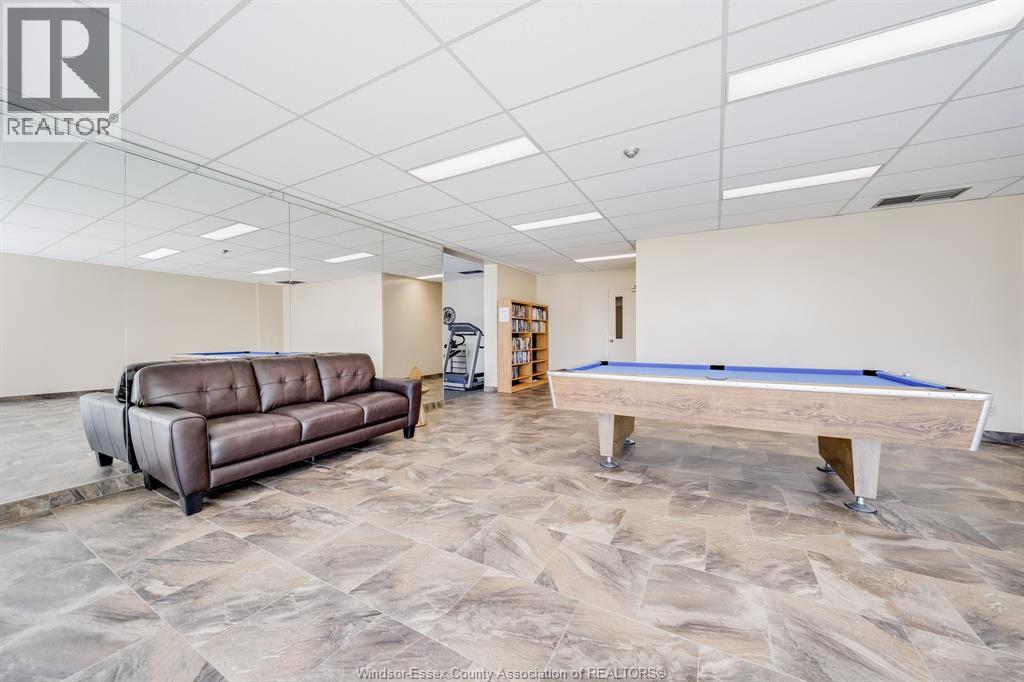#607 3601 RIVERSIDE DRIVE East - 48