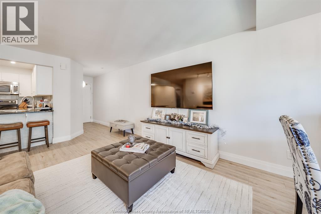 #607 3601 RIVERSIDE DRIVE East - 9